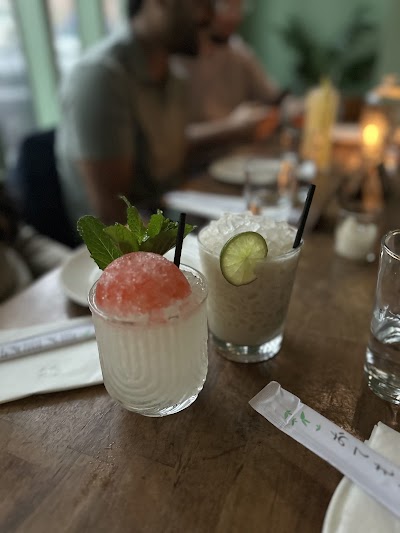 Blossom Bar at Sichuan Garden photo 4
