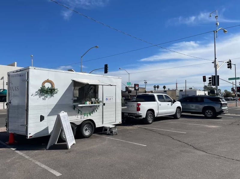 Hermanas Cafe photo 2