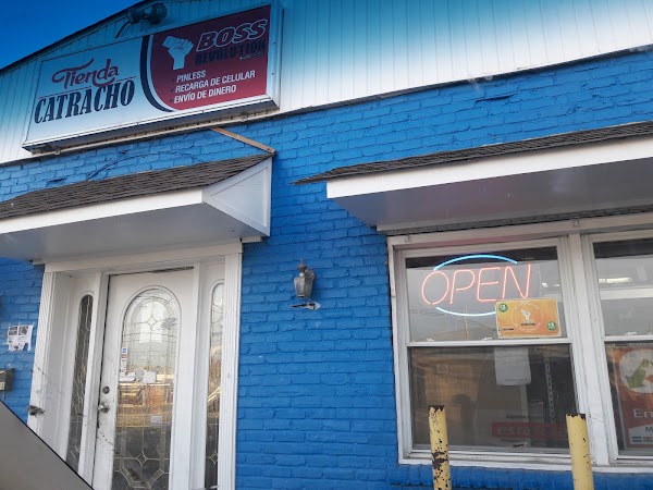 Photo by Jasmine Bischof