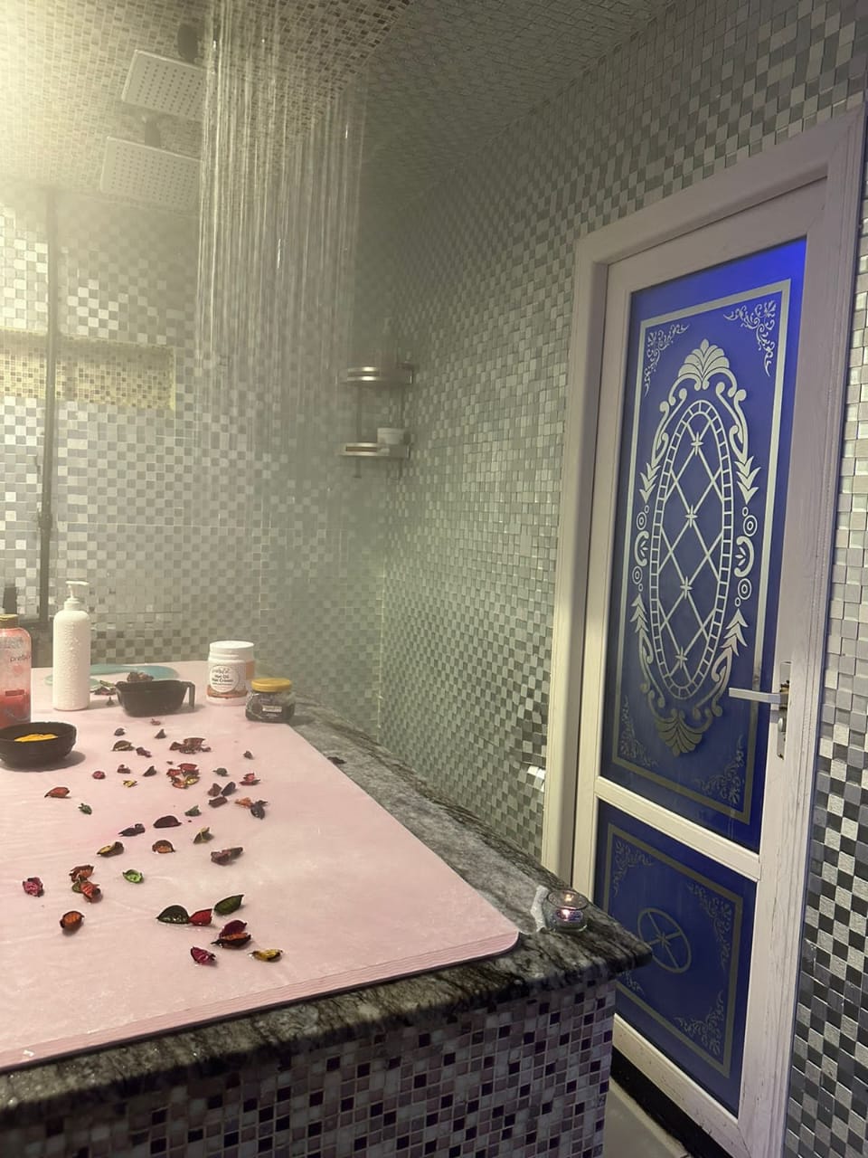Le Spa Massage Center Deira - Somewhere Hotel 4
