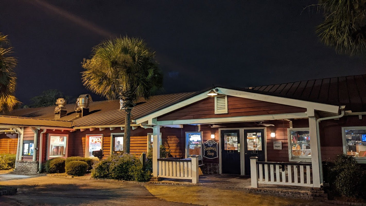 Bessinger's BBQ photo 4