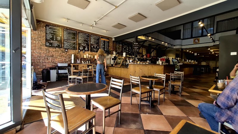 Aroma Cafe photo 4