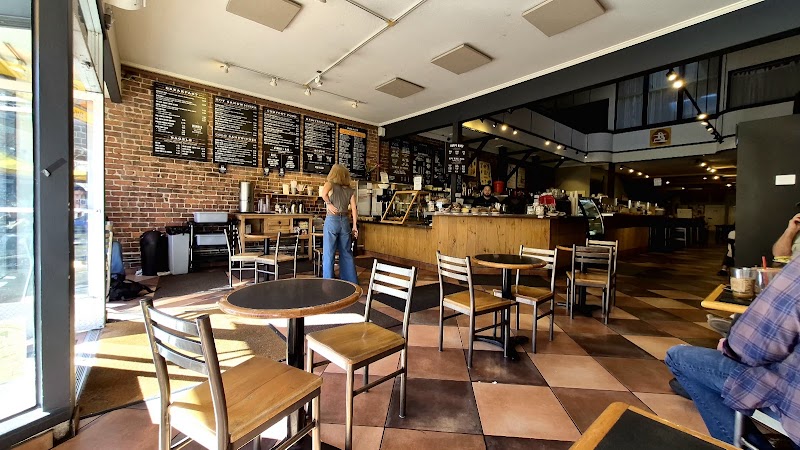 Aroma Cafe photo 4