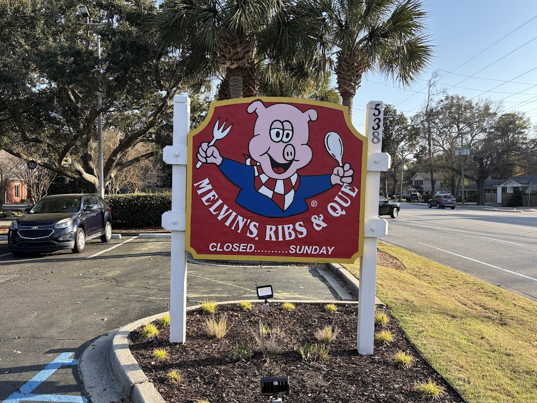 Melvin's BBQ - James Island photo 3