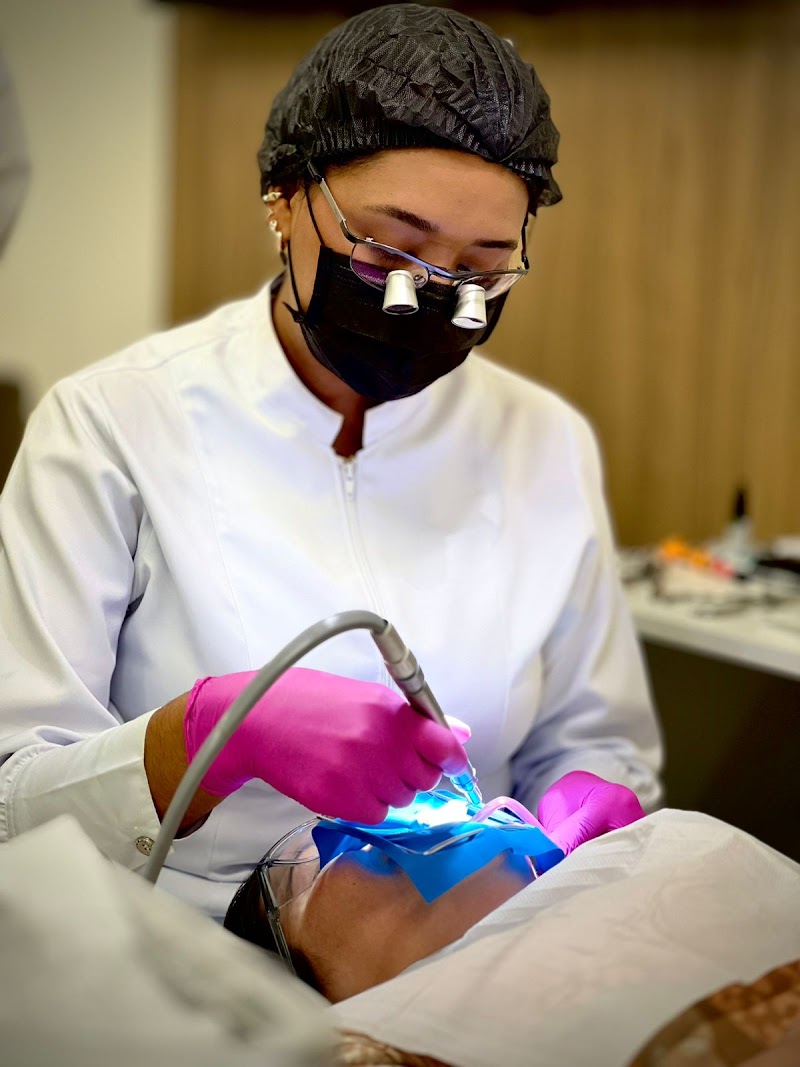 Dra Nathaly Paula - foto 4