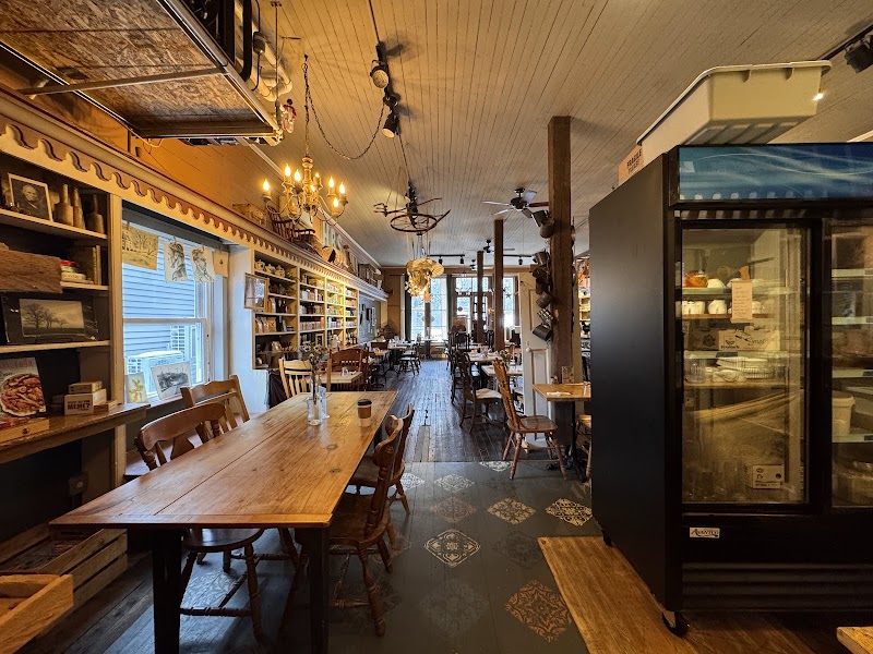 Snallygasters Cafe and Wine Bar photo 3