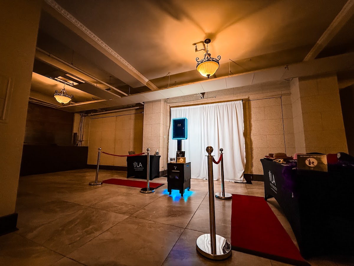 Luxury Affordable Photobooth: Google Places image 5