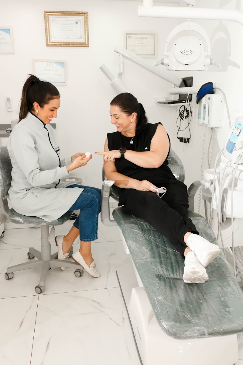 Conceito Odontologia - Dentista - foto 4