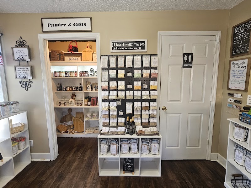 Jannybug's Cafe & Gift Shop photo 1