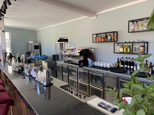 BOMORZE Niechorze - Pizzeria i Restauracja.
