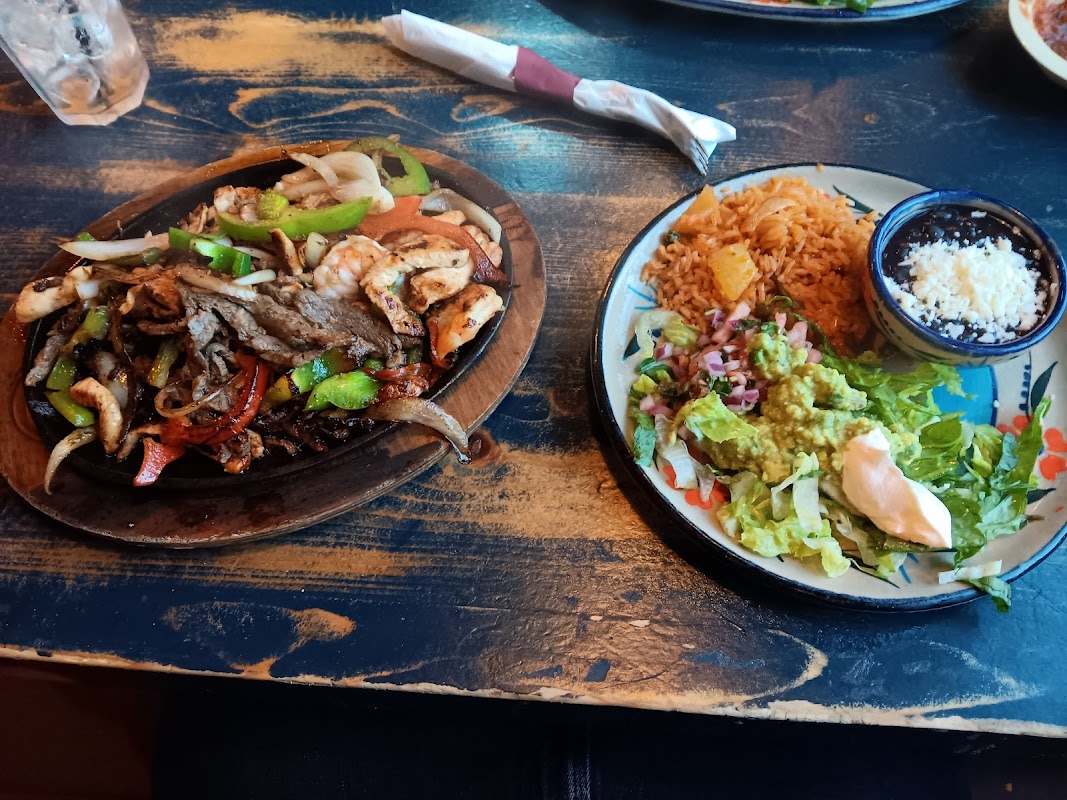 Azul Mexicano James Island photo 5