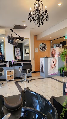 Dominique's Hair Studio photo 3