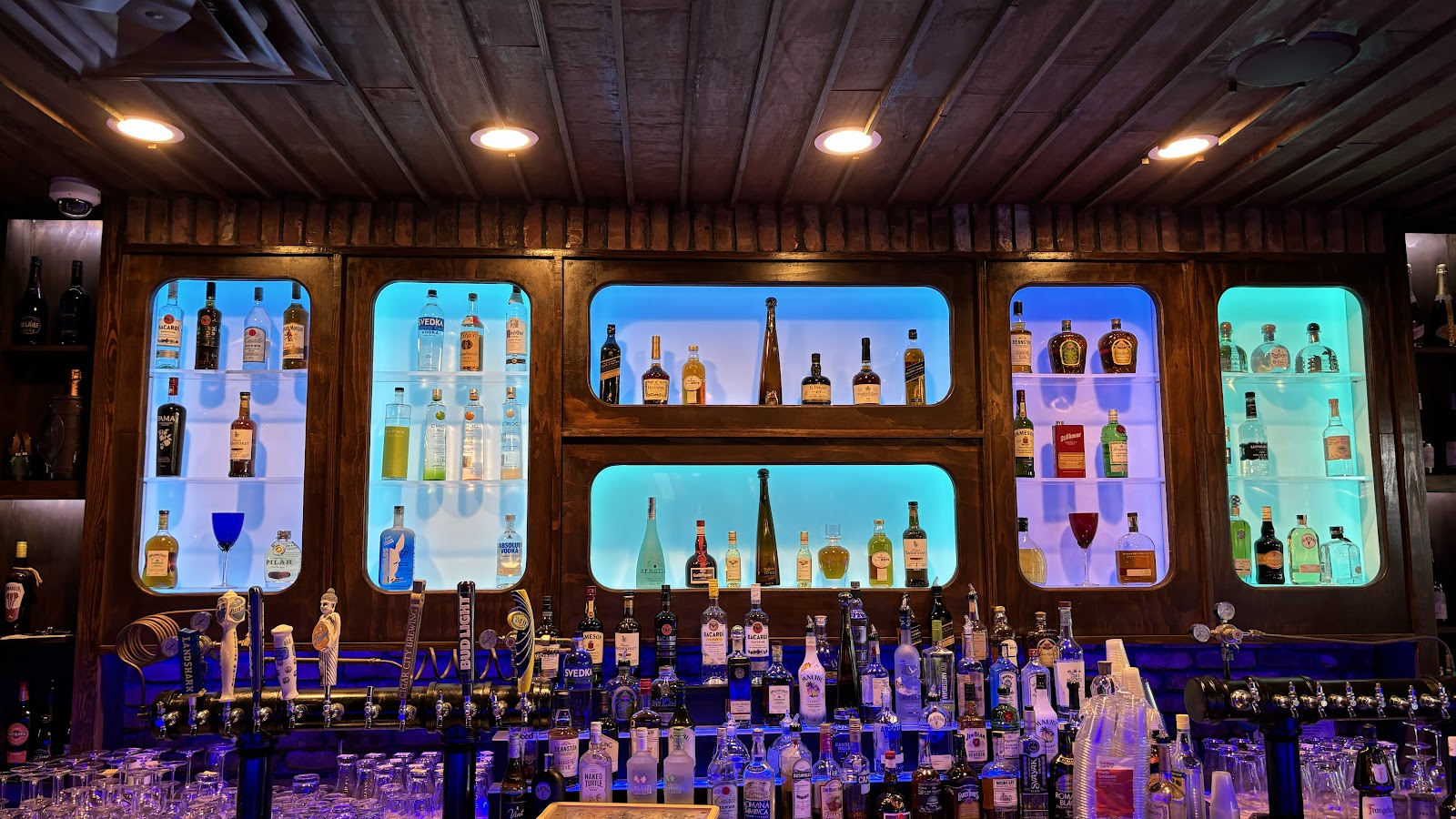 OhSake Bar & Grill