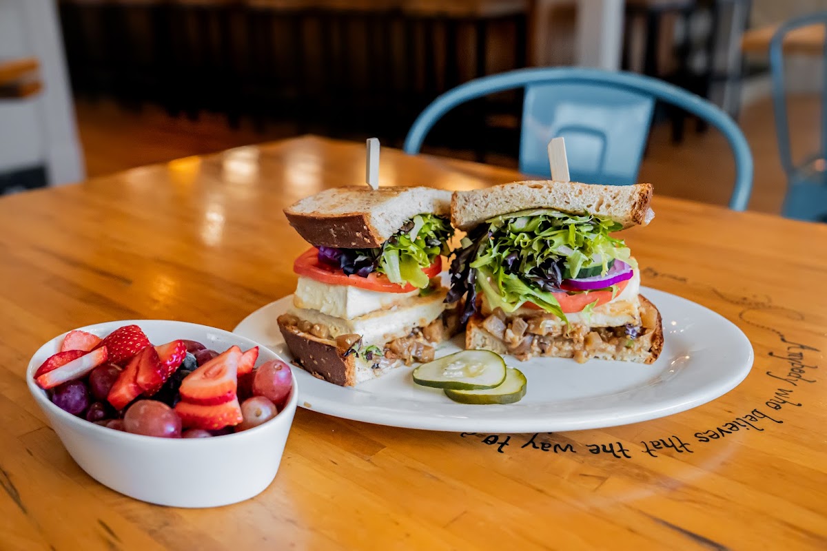 Five Loaves Cafe photo 3