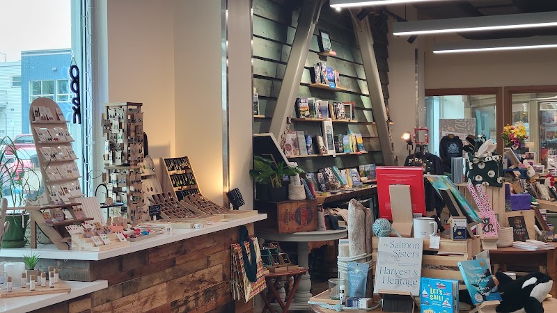 The Islander Bookshop photo 3