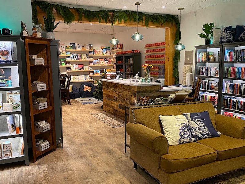 The Islander Bookshop photo 2