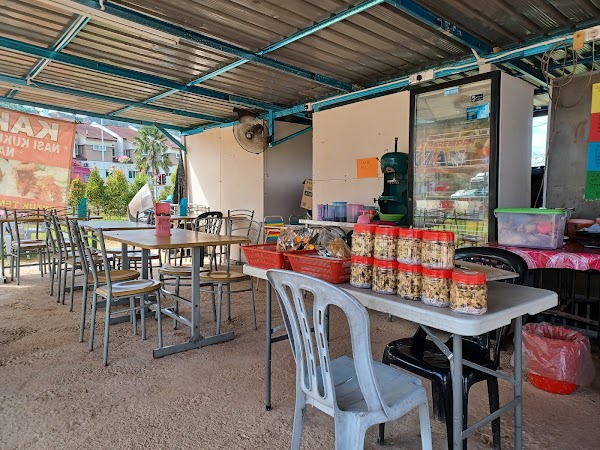 Raub Bukit Koman Food Court