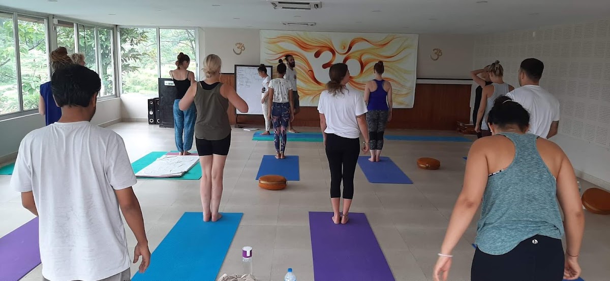 Purna Yoga Institute - Yoga Teacher Training — 3