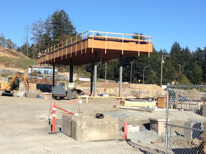 Peninsula Co-op Gas & Convenience Centre - West Shore Parkway photo 2