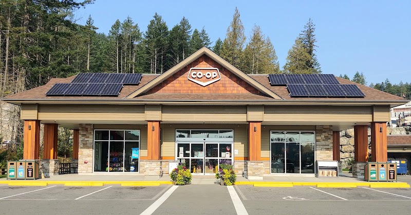 Peninsula Co-op Gas & Convenience Centre - West Shore Parkway photo 1