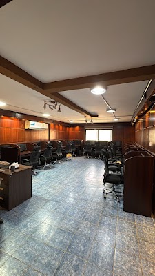 معهد أم القرى للتدريب