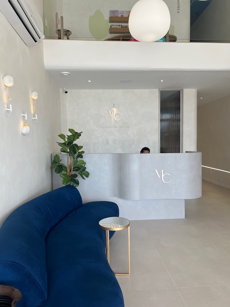 Mouzari Odonto Clinic & Mouzari Kids Odontopediatria - foto 2
