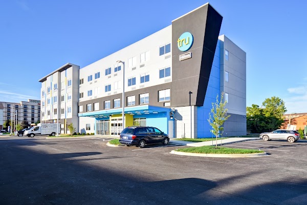 TRU BY HILTON exterior