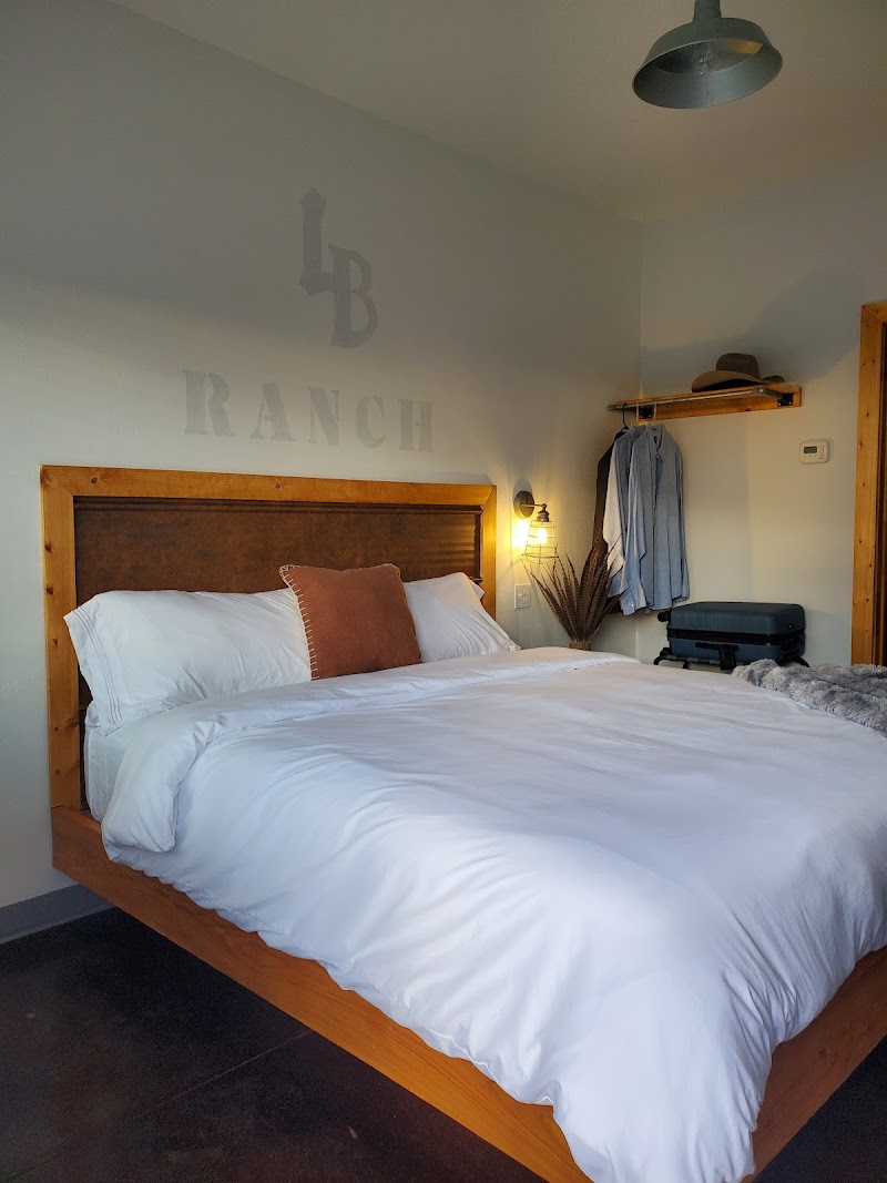 Lazy Bear Ranch Guest Suites - Photo 1