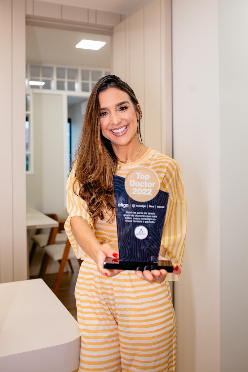 Dra. Bárbara Azevedo - foto 3