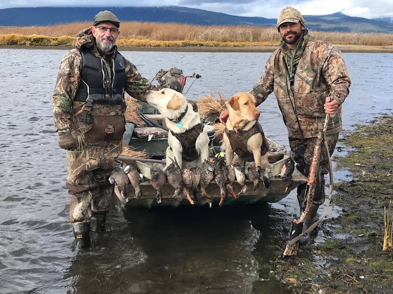 Webfoot Outfitters - Photo 2
