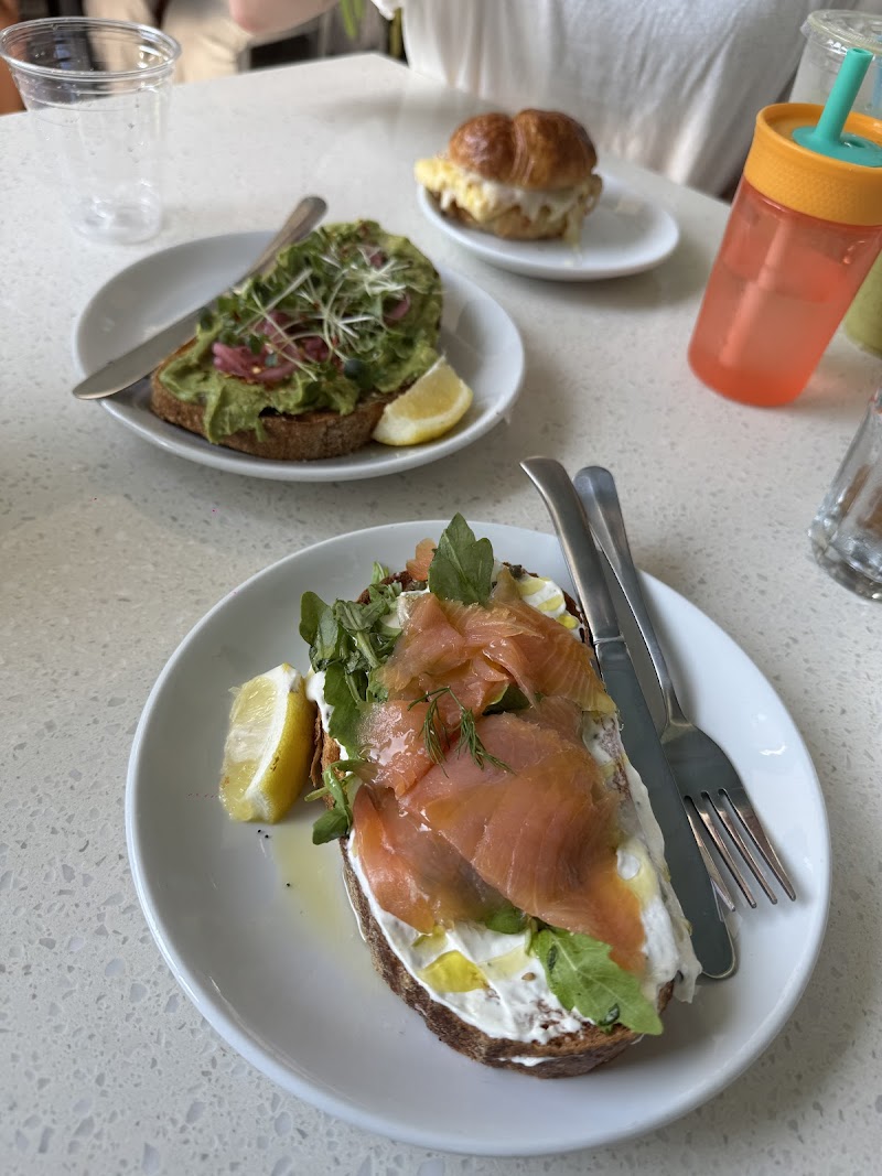 Island Provisions - Downtown Charleston photo 4