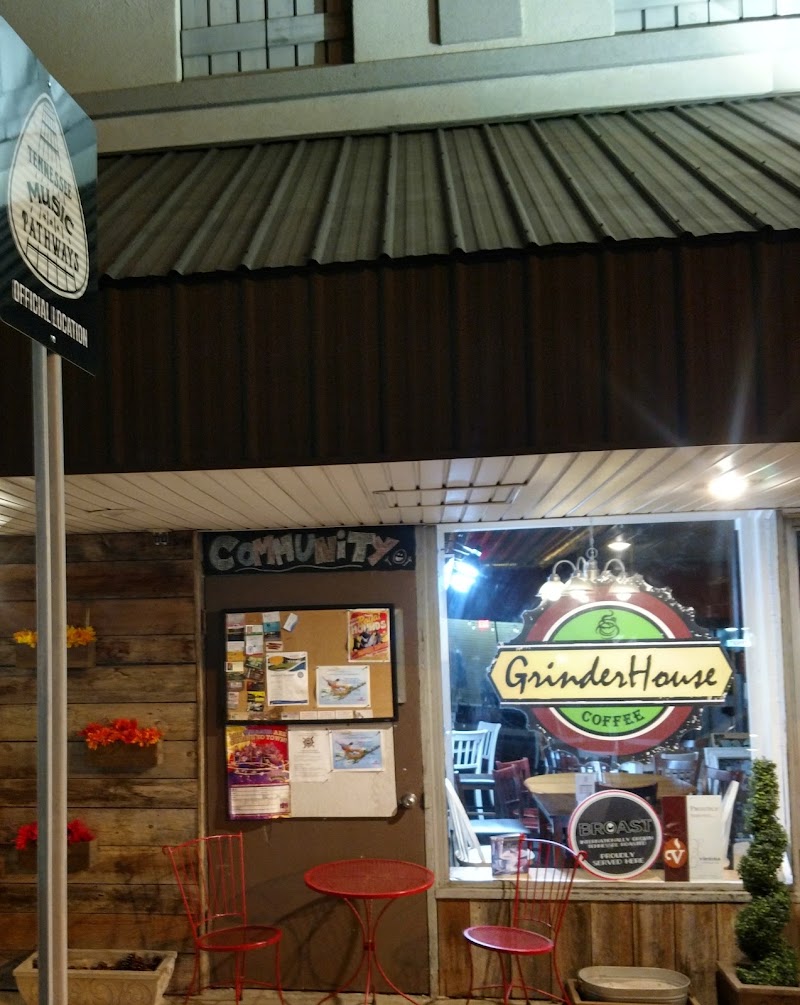 Grinder House Coffee Shop, LLC photo 1