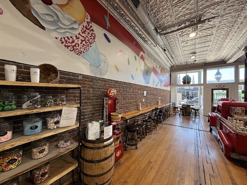 Pine Mountain Country Coffee House & Mercantile photo 2