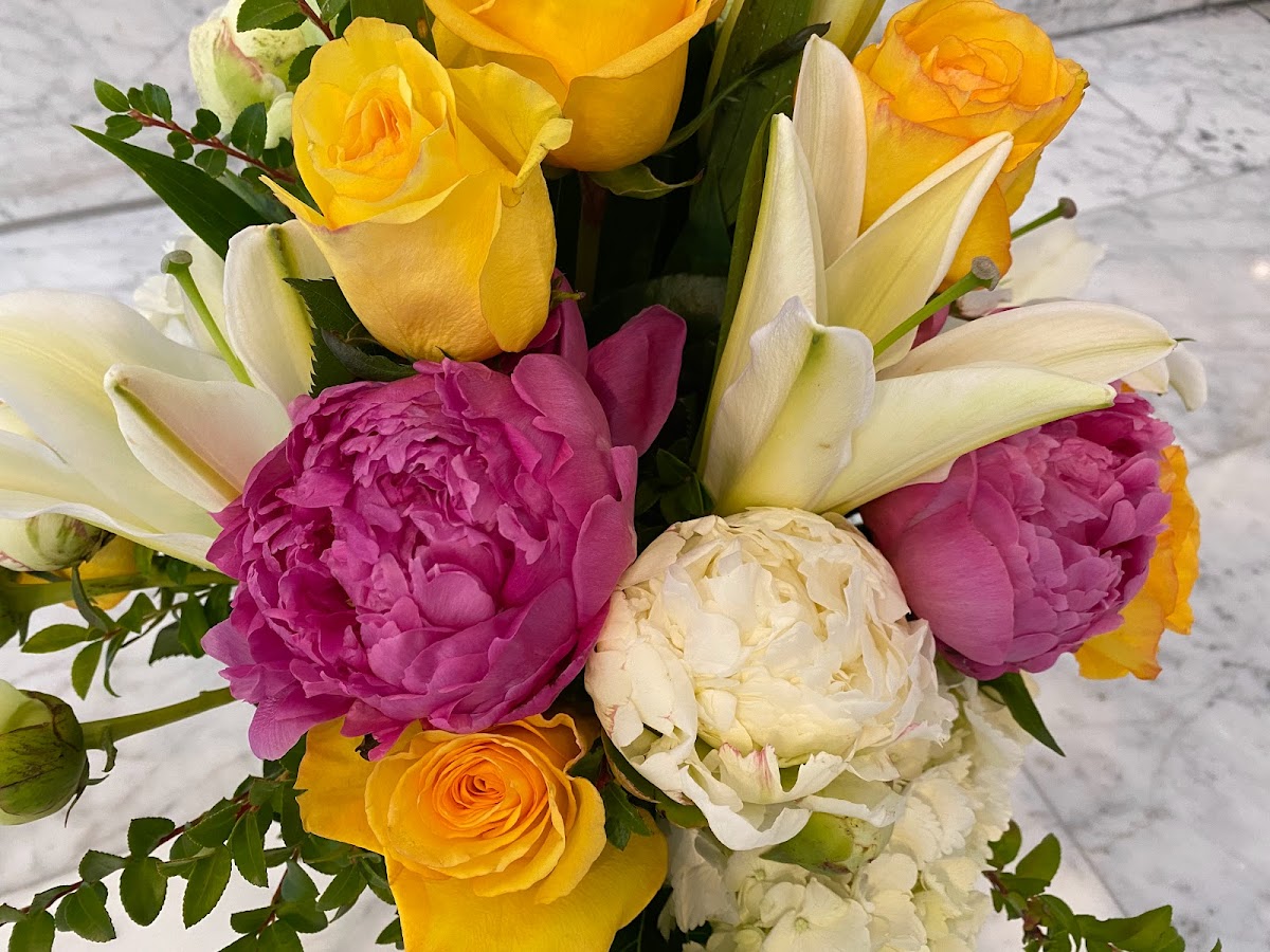 Showcase Flowers: Google Places image 5