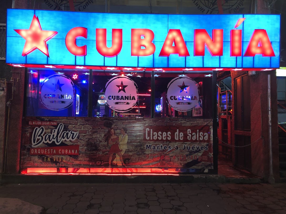 Salón Cubanía