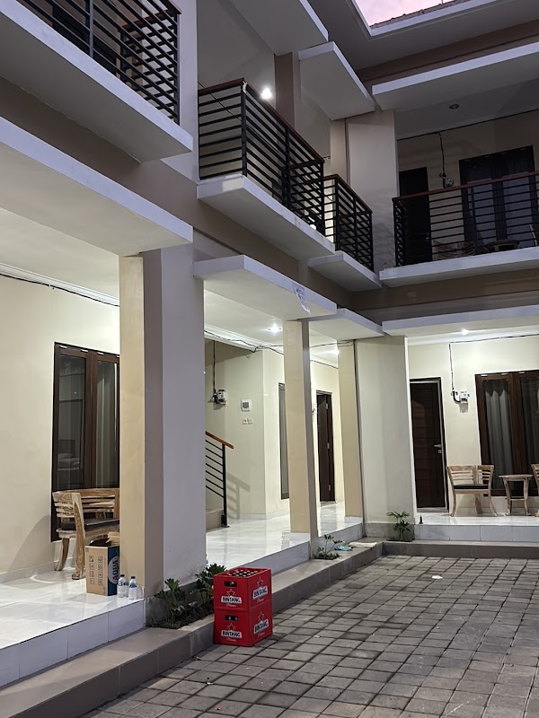 Radha Wali (Kost)
