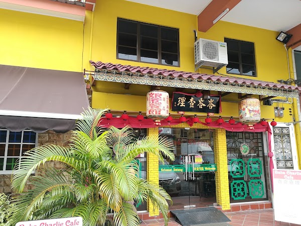 Baba Charlie Cafe