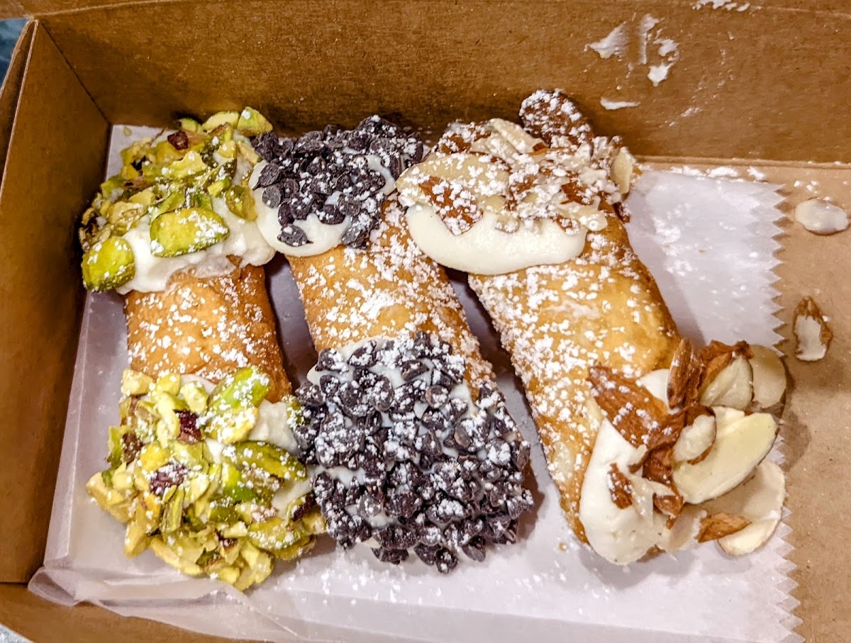 Modern Pastry Shop photo 2