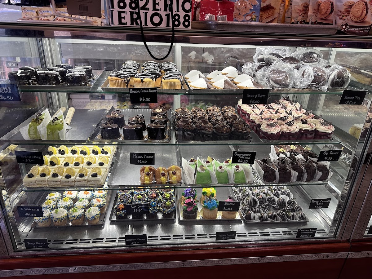 Modern Pastry Shop: Google Places image 1