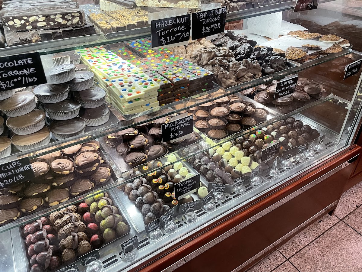 Modern Pastry Shop photo 4