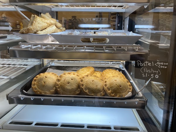 DANI'S CAFE & BAKERY exterior