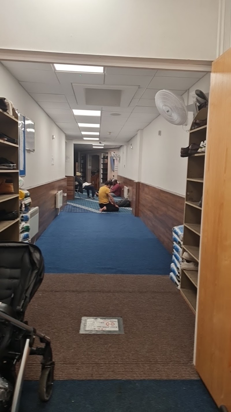 Walworth road Masjid photo 5