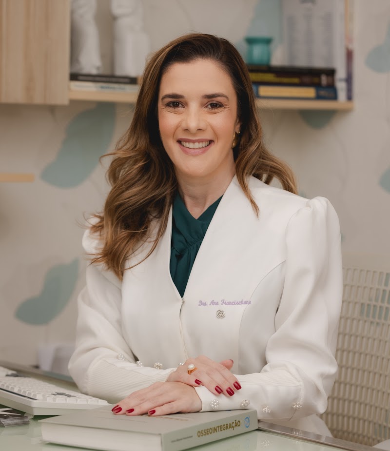 Dentista Dra. Ana Francischone
