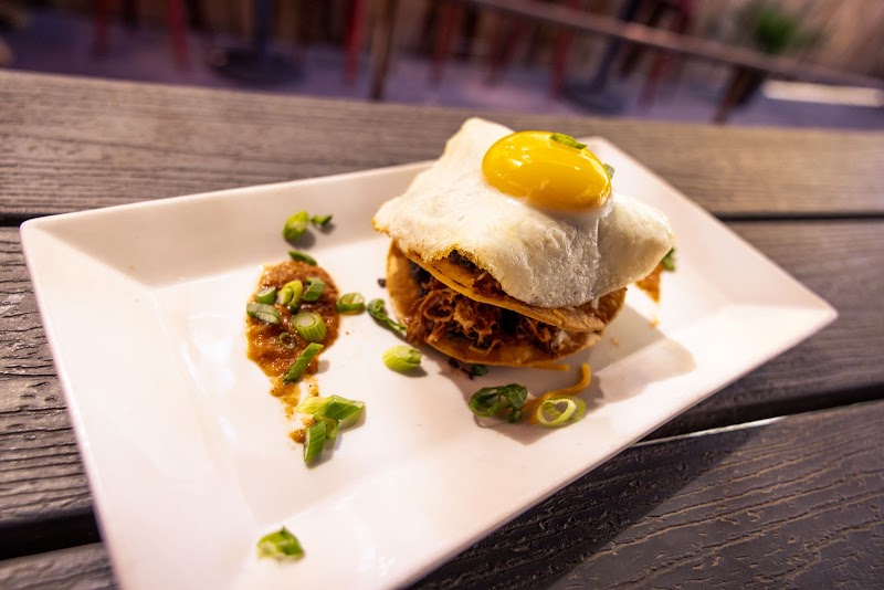 Local Jonny's Tavern And Café photo 2