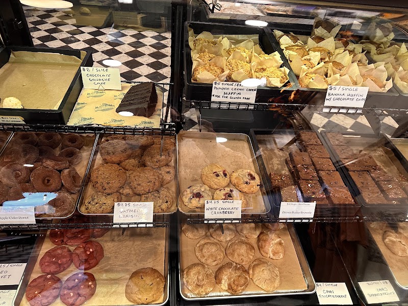 Mount Zion Bakery and Coffee Shop photo 4
