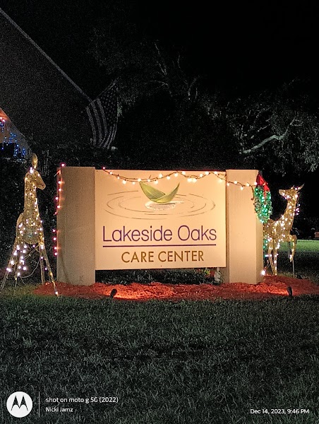 Aviata At Lakeside Oaks Villas