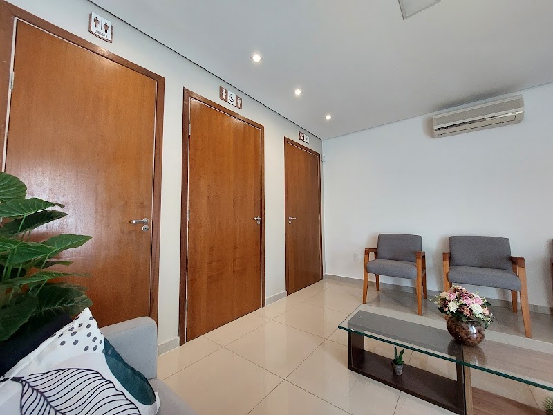 Dra Barbara Prestes Del Cistia