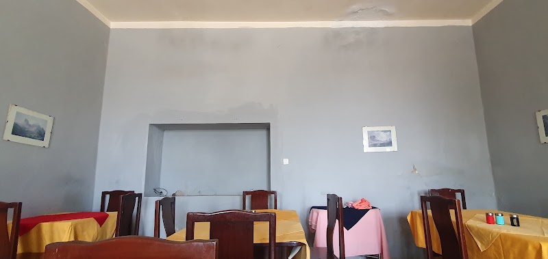 ሆቴል ቤተ መንግስቲ ኣብርሃ | Abreha Castle Hotel photo 3