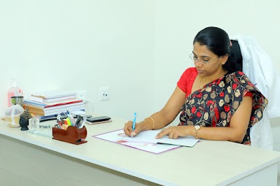 Dr.Pramya’s Women & Fertility Clinic - Image 2