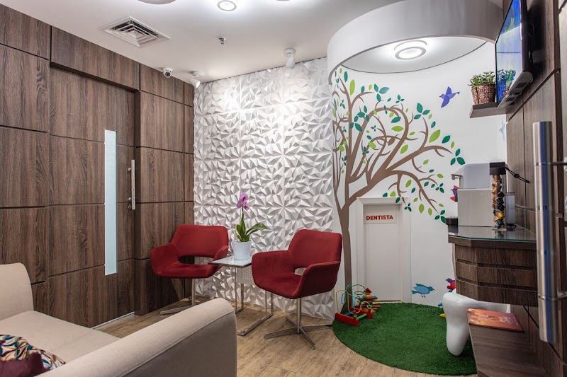 Dra Adriana Rocha Odontologia Especializada - foto 2